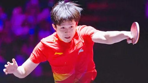 亚冬会火炬熄灭，哈尔滨冰雪梦续写