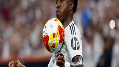 “冈特远射破门，霍夫勒巧传制胜”